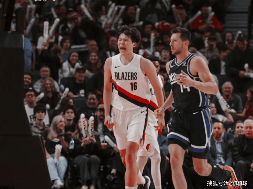 加时末段体能课后,波特兰开拓者豪取连胜备战亚冠,底气十足,轮换策略成焦点 加时末段体能课后,波特兰开拓者豪取连胜备战亚冠,底气十足,轮换策略成焦点